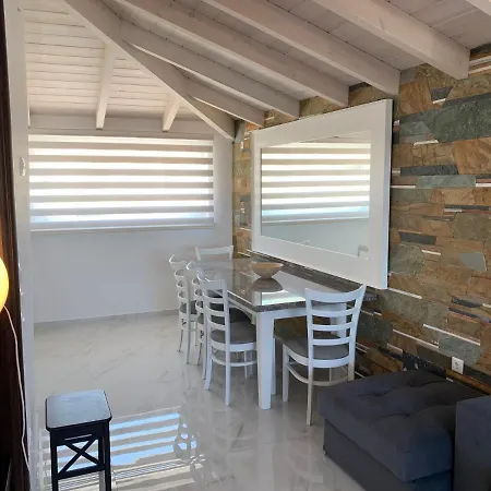 Livas Almyri Seafront Flat Апартаменты Като-Алмири