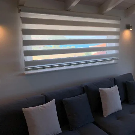 Livas Almyri Seafront Flat * Като-Алмири