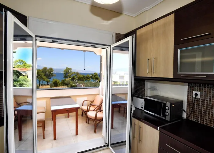 Livas Almyri Seafront Flat Kato Almiri