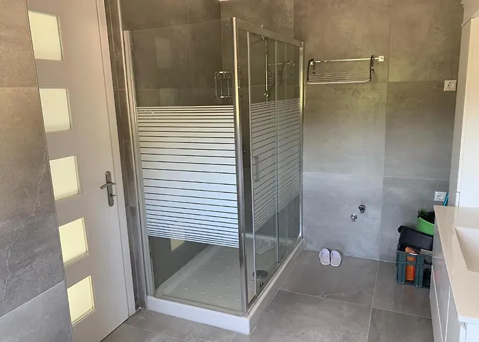 Lejlighed Livas Almyri Seafront Flat