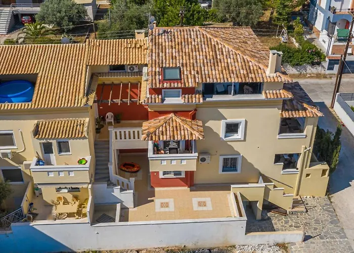 Livas Almyri Seafront Flat